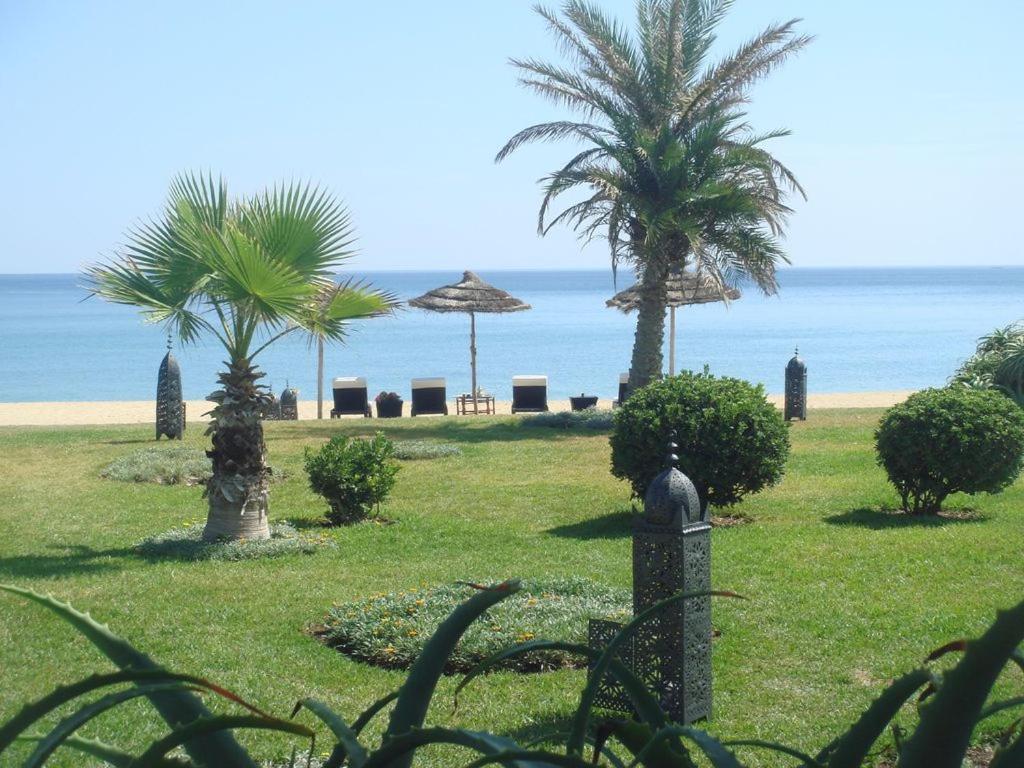 Villa Eden Park Sur La Plage Фнидек Екстериор снимка