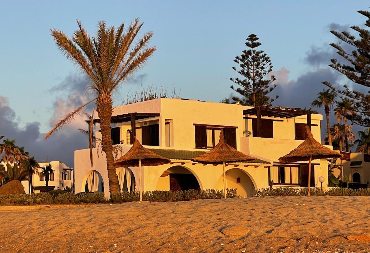 Villa Eden Park Sur La Plage Фнидек Екстериор снимка
